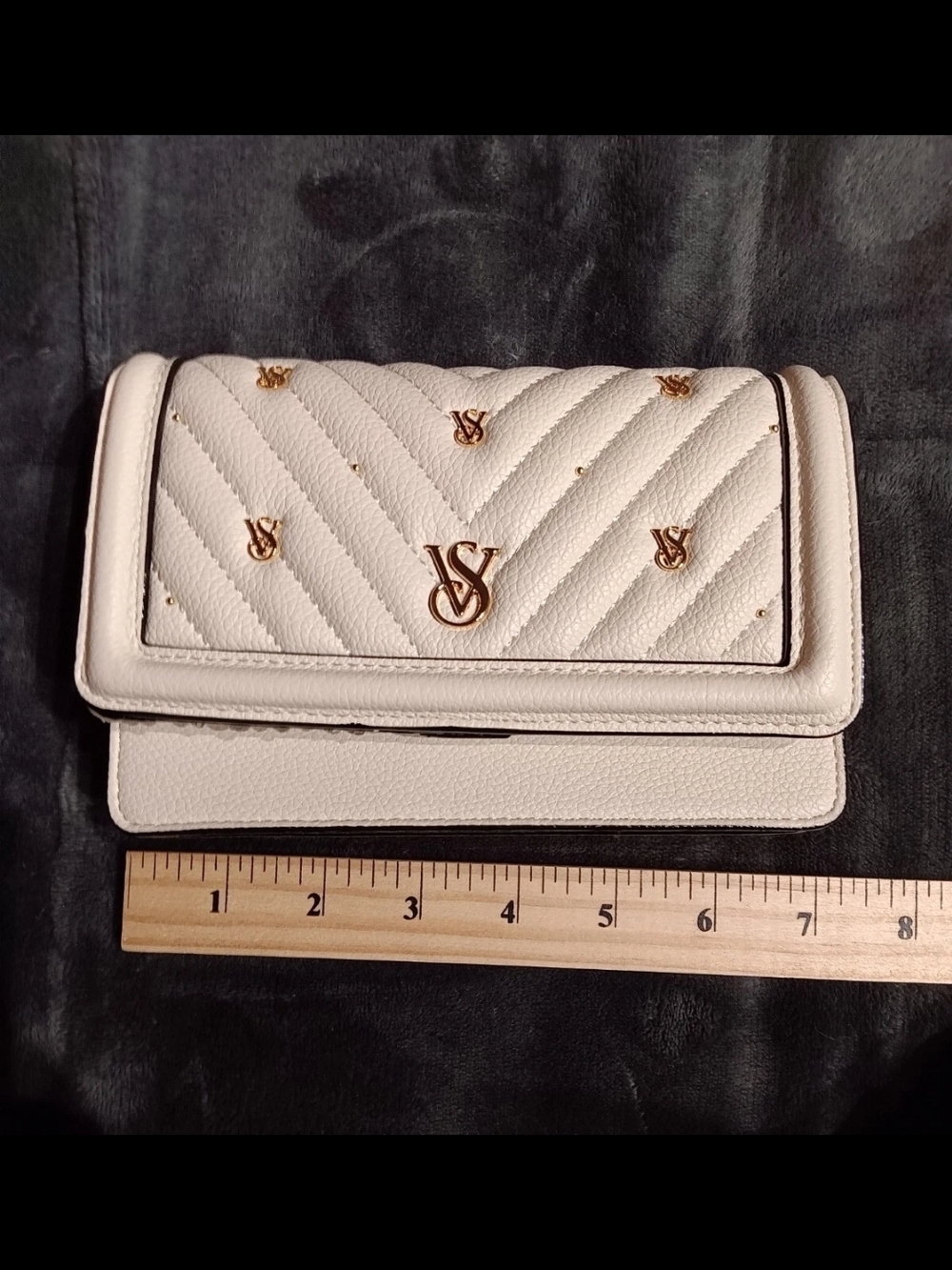 Victoria's Secret Cream Quilted Leather Wallet with Gold Logo